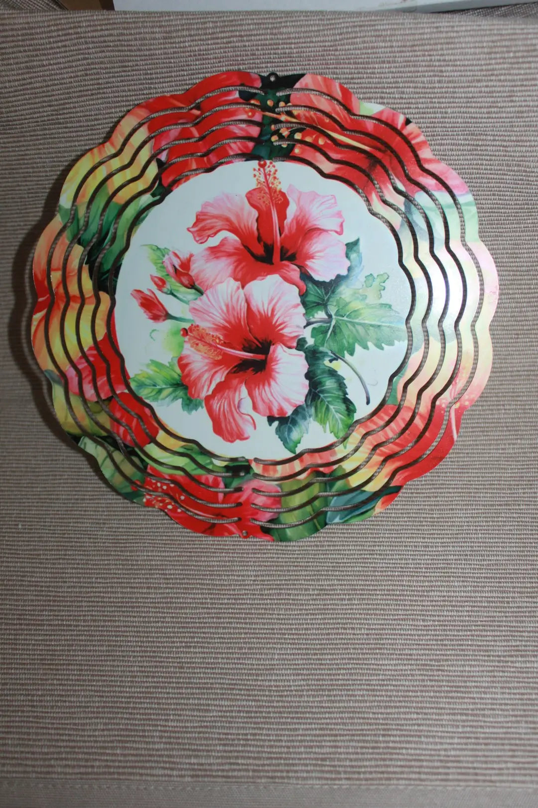 8" METAL WINDSPINNER - HIBISCUS