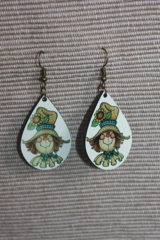 Tear drop Earrings - Scarecrow